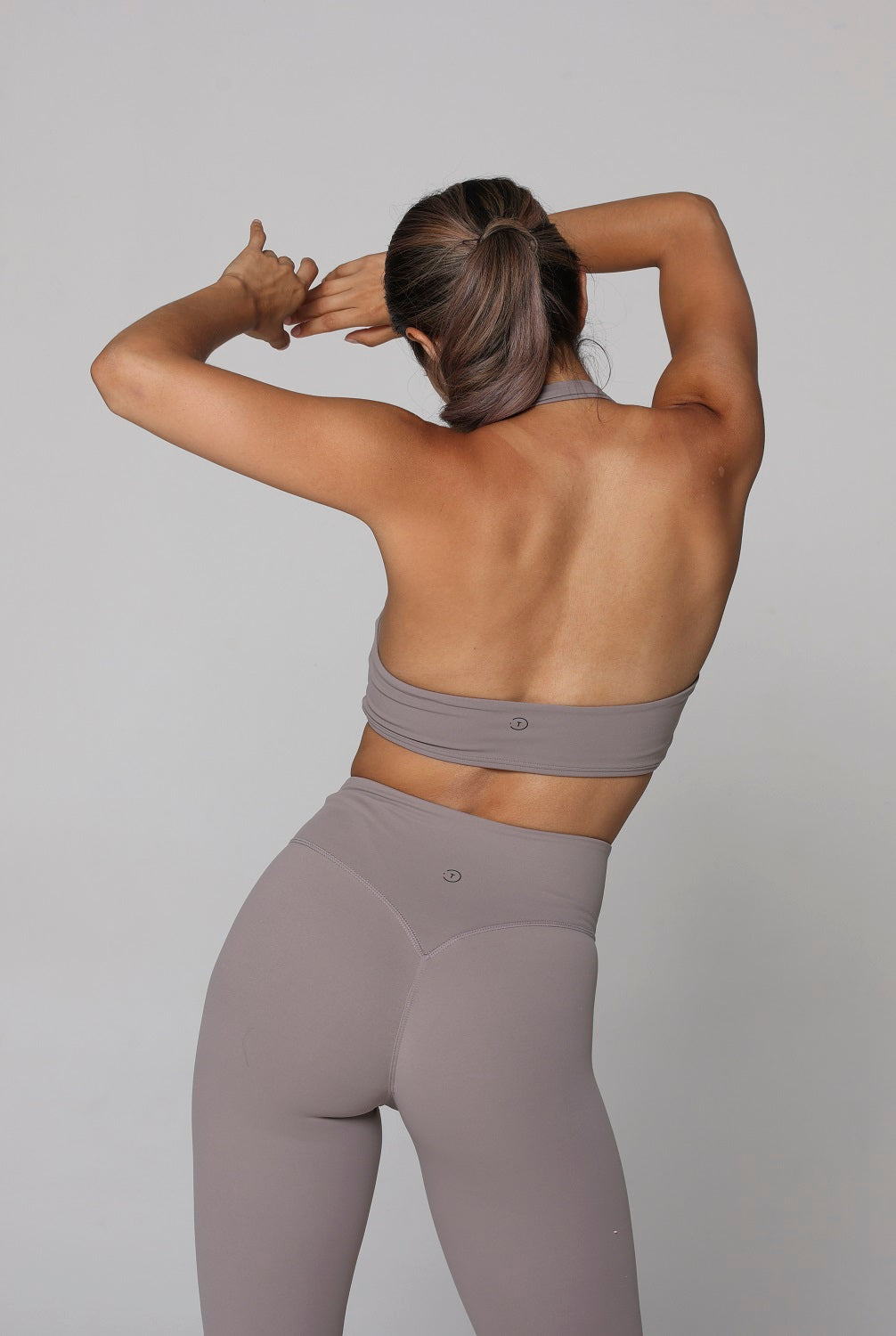 HEAVENLY HALTER SPORT BRA - ASH GRAY