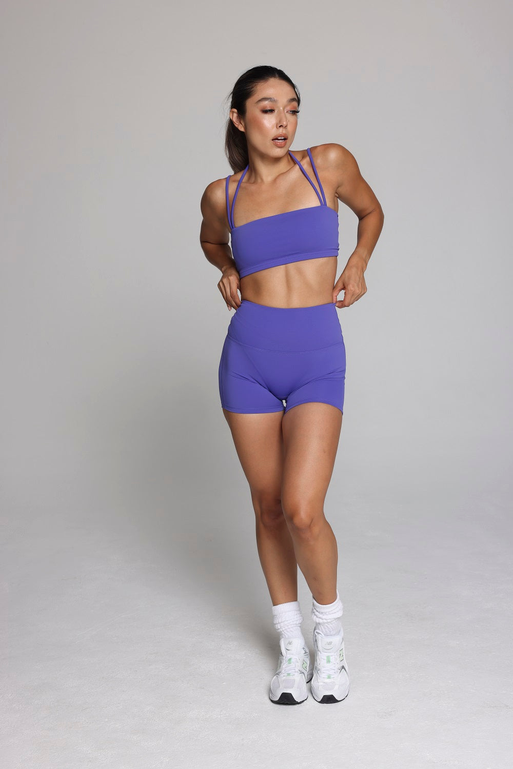 FREE FLOW SPORT SHORT - VIOLET