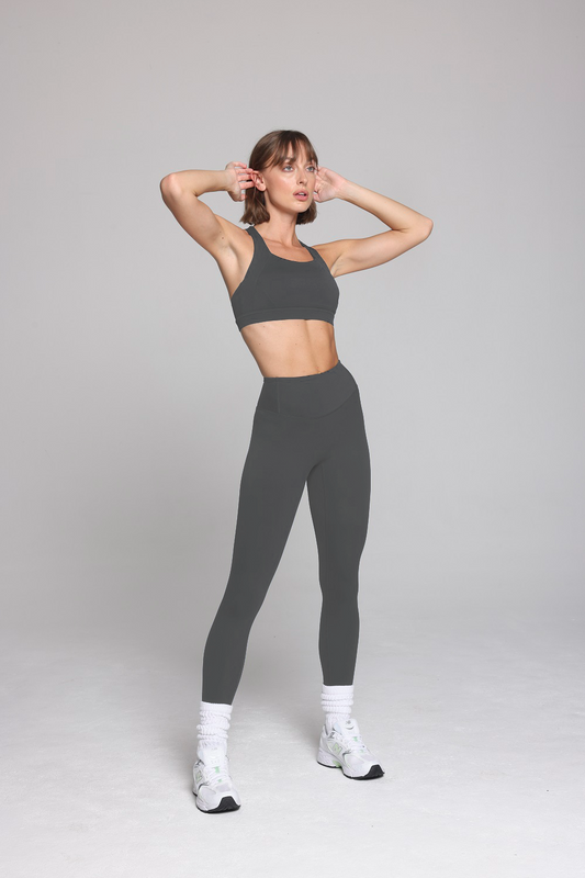 IN-MOTION LEGGING - SMOKE GRAY